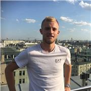 Native professional English teacher giving classes of all levels